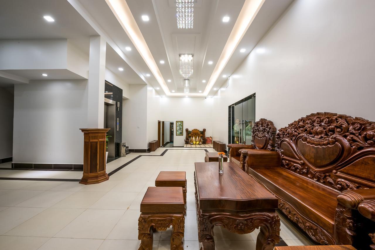 Nks Hotel Phnom Penh Exterior foto